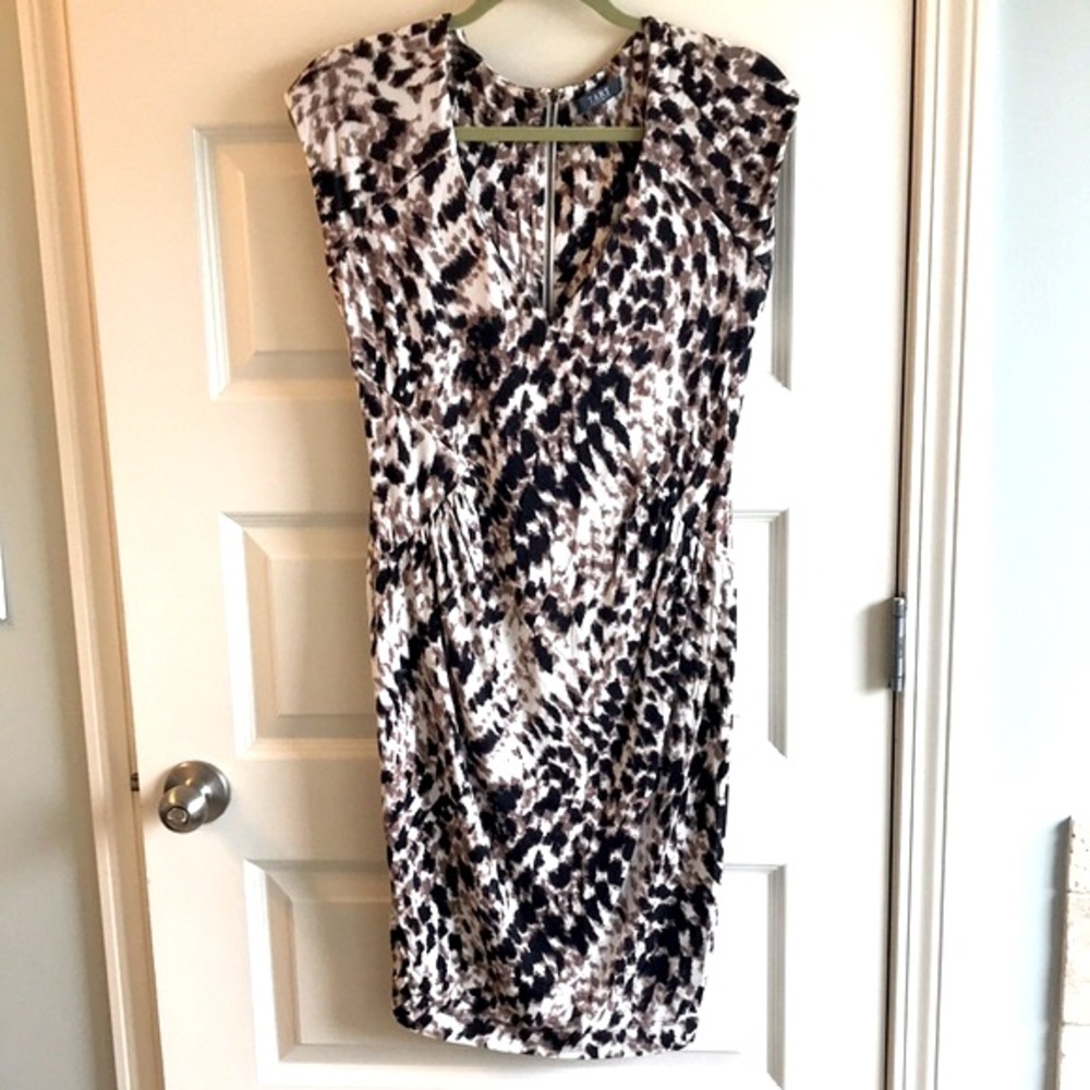 Tart maternity fitted dress- leopard print